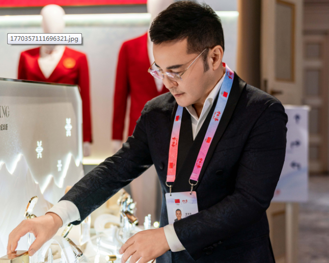 雪映东方，妆点锋芒，毛戈平品牌助力中国健儿「耀米兰」